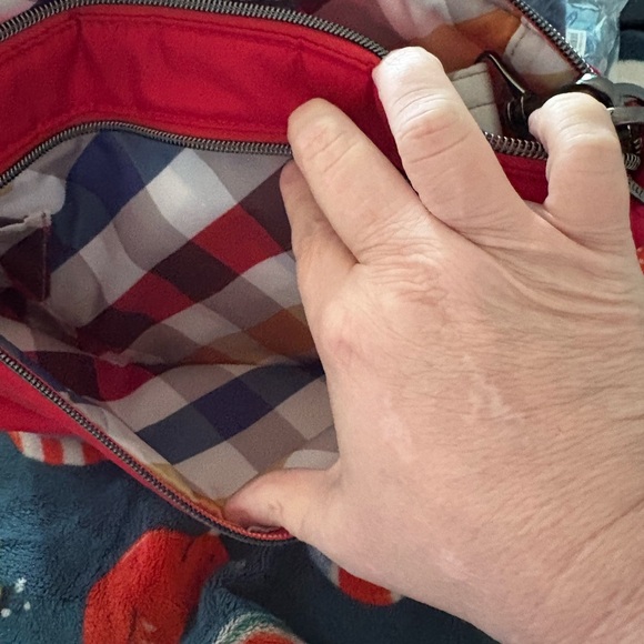 Lug flare 2 crossbody in poppy red - Picture 3 of 5